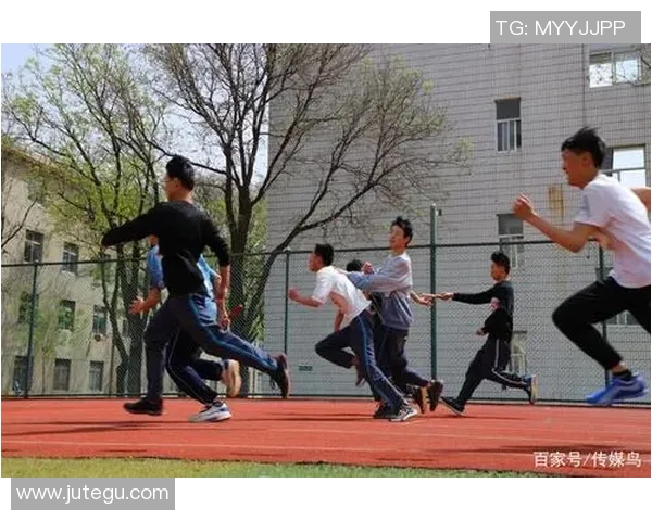 县六中足球比赛精彩直播全程回顾与精彩瞬间分享