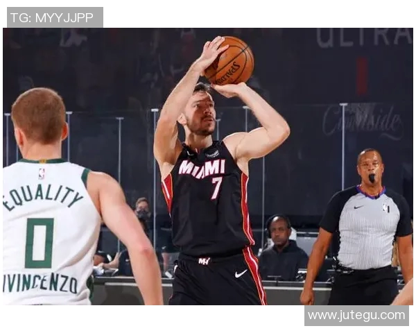 第戎主场迎战马赛双方争夺胜利的关键时刻解析与展望