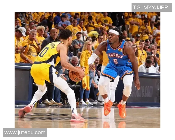 雷霆与爵士激战三场精彩回顾12分差距引发的战术较量与球员表现分析 雷霆与爵士激战三场精彩回顾12分差距引发的战术较量与球员表现分析