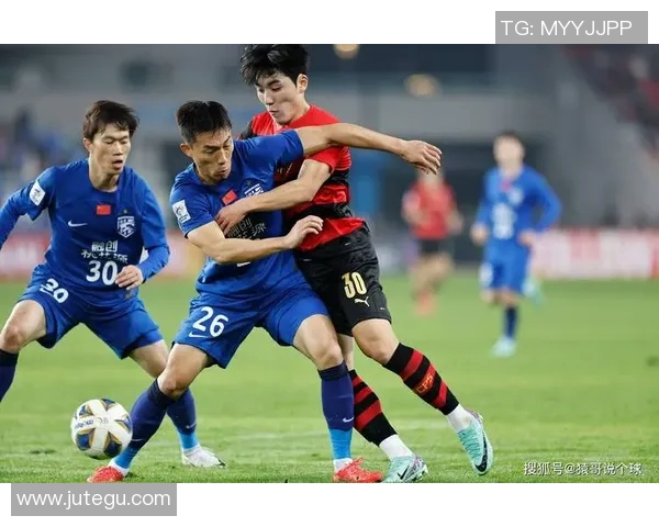 2015年国安与浦和激战回顾：一场难忘的亚冠对决与历史交锋
