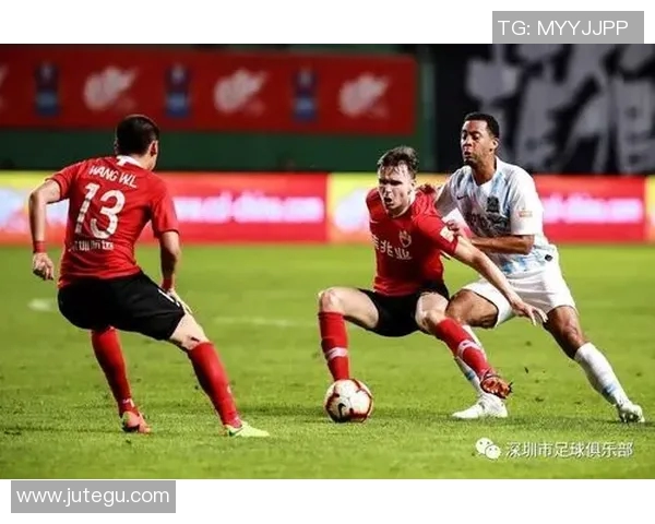 广州富力与深圳佳的精彩对决展现足球魅力与城市荣誉的较量